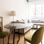Beautiful Apartment Near The Eiffel Tower